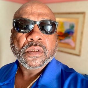 Meet your Posher, Dale